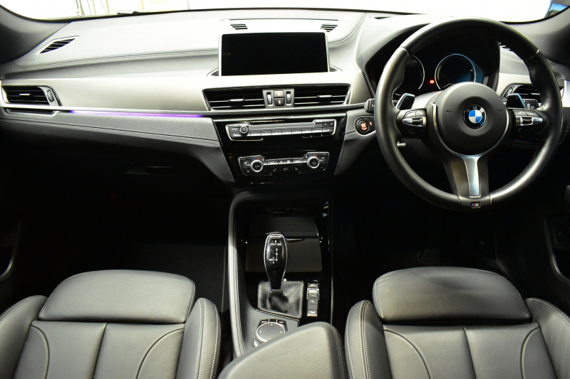 BMW X2 Xﾄﾞﾗｲﾌﾞ20i MｽﾎﾟｰﾂX 1ｵｰﾅｰ ｱﾄﾞﾊﾞﾝｽﾄﾞｱｸﾃｨﾌﾞｾｰﾌﾃｨ‐&ﾊｲﾗｲﾝ&ｺﾝﾌｫｰﾄP 追従ACC HUD ﾋｰﾀｰ付電動黒革 衝突軽減ﾌﾞﾚｰｷ 車線逸脱&歩行者警告  19AW ﾀｯﾁﾊﾟﾈﾙﾅﾋﾞ Bｶﾒﾗ 前後PDC Pｱｼｽﾄ 電動Rｹﾞｰﾄ 2年保証