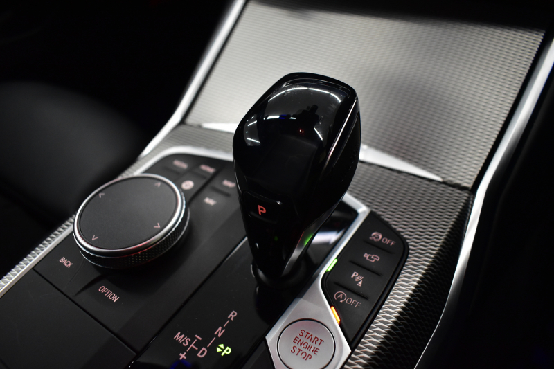 BMW 3シリーズ 320i Mｽﾎﾟｰﾂ G20型 ｺﾝﾌｫｰﾄP 全周囲ｶﾒﾗ3Dﾋﾞｭｰ ﾜｲﾔﾚｽ充電 電動ﾄﾗﾝｸ ﾋｰﾀｰ付ｱﾙｶﾝﾀｰﾗｺﾝﾋﾞ ﾀｯﾁﾊﾟﾈﾙﾅﾋﾞ ｱｯﾌﾟﾙｶｰﾌﾟﾚｲ 追従ACC LEDﾍｯﾄﾞﾗｲﾄ 側面衝突&車線変更&逸脱&歩行者警告 液晶ﾒｰﾀｰ 後退ｱｼｽﾄ Pｱｼｽﾄ 2年保証