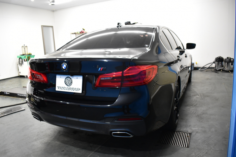 BMW 5シリーズ 523d Mｽﾎﾟｰﾂ G30型 ﾊｲﾗｲﾝP 全席ﾋｰﾀｰ付黒革 LEDﾍｯﾄﾞﾗｲﾄ 追従ACC HUD ｼﾞｪｽﾁｬｰｺﾝﾄﾛｰﾙ ﾜｲﾔﾚｽﾁｬｰｼﾞ 車線変更&逸脱警告 衝突軽減B ﾀｯﾁﾊﾟﾈﾙ対応iﾄﾞﾗｲﾌﾞHDDﾅﾋﾞﾌﾙｾｸﾞ 3Dﾋﾞｭｰ Bｶﾒﾗ 液晶ﾒｰﾀｰﾊﾟﾈﾙ 電動ﾄﾗﾝｸ 社外19AW 2年保証