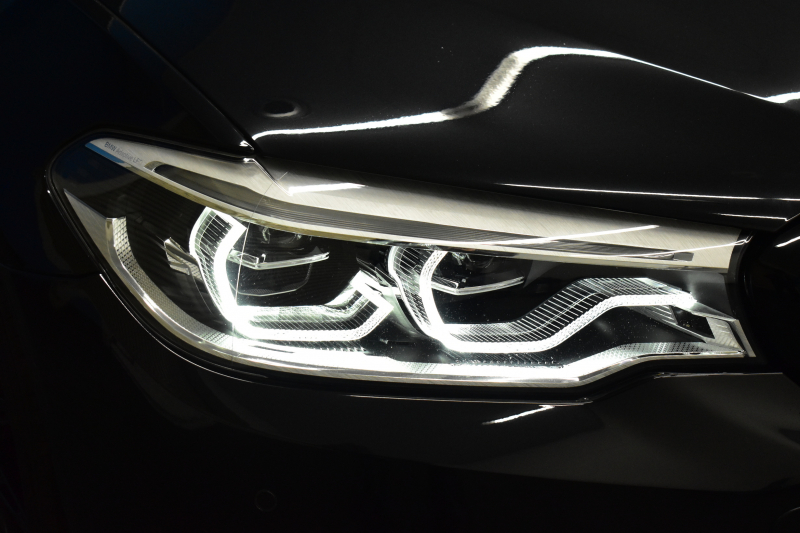 BMW 5シリーズ 523d Mｽﾎﾟｰﾂ G30型 ﾊｲﾗｲﾝP 全席ﾋｰﾀｰ付黒革 LEDﾍｯﾄﾞﾗｲﾄ 追従ACC HUD ｼﾞｪｽﾁｬｰｺﾝﾄﾛｰﾙ ﾜｲﾔﾚｽﾁｬｰｼﾞ 車線変更&逸脱警告 衝突軽減B ﾀｯﾁﾊﾟﾈﾙ対応iﾄﾞﾗｲﾌﾞHDDﾅﾋﾞﾌﾙｾｸﾞ 3Dﾋﾞｭｰ Bｶﾒﾗ 液晶ﾒｰﾀｰﾊﾟﾈﾙ 電動ﾄﾗﾝｸ 社外19AW 2年保証