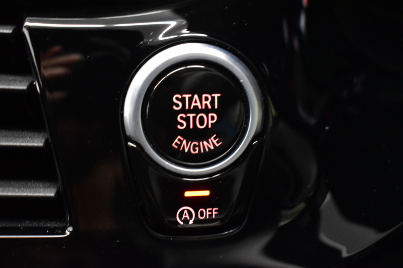 BMW 5シリーズ 523d Mｽﾎﾟｰﾂ G30型 ﾊｲﾗｲﾝP 全席ﾋｰﾀｰ付黒革 LEDﾍｯﾄﾞﾗｲﾄ 追従ACC HUD ｼﾞｪｽﾁｬｰｺﾝﾄﾛｰﾙ ﾜｲﾔﾚｽﾁｬｰｼﾞ 車線変更&逸脱警告 衝突軽減B ﾀｯﾁﾊﾟﾈﾙ対応iﾄﾞﾗｲﾌﾞHDDﾅﾋﾞﾌﾙｾｸﾞ 3Dﾋﾞｭｰ Bｶﾒﾗ 液晶ﾒｰﾀｰﾊﾟﾈﾙ 電動ﾄﾗﾝｸ 社外19AW 2年保証