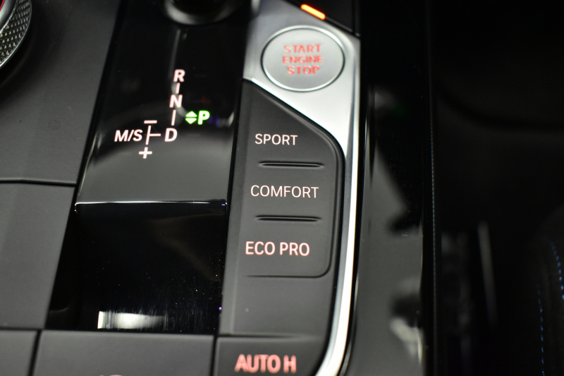 BMW 1シリーズ M135i xDrive ﾌﾙﾀｲﾑ4WD ﾃﾞﾋﾞｭｰ&ｺﾝﾌｫｰﾄ&ﾅﾋﾞｹﾞｰｼｮﾝP ｱﾙｶﾝﾀｰﾗMｽﾎﾟｰﾂｼｰﾄ&ﾌﾞﾚｰｷ 可変ｻｽ Mﾊﾟﾌｫﾘｱｽﾎﾟｲﾗｰ&ﾌﾘｯｸ&ｻｲﾄﾞｽﾃｯｶｰ ACC ﾗｲﾌﾞｺｯｸﾋﾟｯﾄ ﾀｯﾁﾊﾟﾈﾙﾅﾋﾞ ｱｯﾌﾟﾙｶｰﾌﾟﾚｲ ﾍｷｻｺﾞﾅﾙLEDﾍｯﾄﾞﾗｲﾄ 2年保証