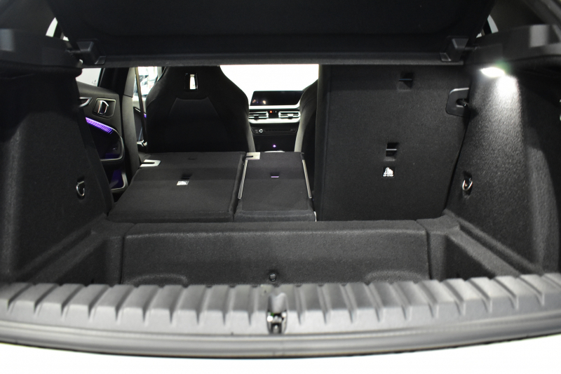 BMW 1シリーズ M135i xDrive ﾌﾙﾀｲﾑ4WD ﾃﾞﾋﾞｭｰ&ｺﾝﾌｫｰﾄ&ﾅﾋﾞｹﾞｰｼｮﾝP ｱﾙｶﾝﾀｰﾗMｽﾎﾟｰﾂｼｰﾄ&ﾌﾞﾚｰｷ 可変ｻｽ Mﾊﾟﾌｫﾘｱｽﾎﾟｲﾗｰ&ﾌﾘｯｸ&ｻｲﾄﾞｽﾃｯｶｰ ACC ﾗｲﾌﾞｺｯｸﾋﾟｯﾄ ﾀｯﾁﾊﾟﾈﾙﾅﾋﾞ ｱｯﾌﾟﾙｶｰﾌﾟﾚｲ ﾍｷｻｺﾞﾅﾙLEDﾍｯﾄﾞﾗｲﾄ 2年保証