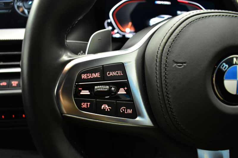 BMW 1シリーズ M135i xDrive ﾌﾙﾀｲﾑ4WD ﾃﾞﾋﾞｭｰ&ｺﾝﾌｫｰﾄ&ﾅﾋﾞｹﾞｰｼｮﾝP ｱﾙｶﾝﾀｰﾗMｽﾎﾟｰﾂｼｰﾄ&ﾌﾞﾚｰｷ 可変ｻｽ Mﾊﾟﾌｫﾘｱｽﾎﾟｲﾗｰ&ﾌﾘｯｸ&ｻｲﾄﾞｽﾃｯｶｰ ACC ﾗｲﾌﾞｺｯｸﾋﾟｯﾄ ﾀｯﾁﾊﾟﾈﾙﾅﾋﾞ ｱｯﾌﾟﾙｶｰﾌﾟﾚｲ ﾍｷｻｺﾞﾅﾙLEDﾍｯﾄﾞﾗｲﾄ 2年保証