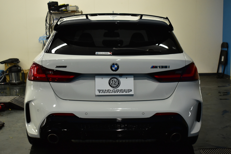 BMW 1シリーズ M135i xDrive ﾌﾙﾀｲﾑ4WD ﾃﾞﾋﾞｭｰ&ｺﾝﾌｫｰﾄ&ﾅﾋﾞｹﾞｰｼｮﾝP ｱﾙｶﾝﾀｰﾗMｽﾎﾟｰﾂｼｰﾄ&ﾌﾞﾚｰｷ 可変ｻｽ Mﾊﾟﾌｫﾘｱｽﾎﾟｲﾗｰ&ﾌﾘｯｸ&ｻｲﾄﾞｽﾃｯｶｰ ACC ﾗｲﾌﾞｺｯｸﾋﾟｯﾄ ﾀｯﾁﾊﾟﾈﾙﾅﾋﾞ ｱｯﾌﾟﾙｶｰﾌﾟﾚｲ ﾍｷｻｺﾞﾅﾙLEDﾍｯﾄﾞﾗｲﾄ 2年保証