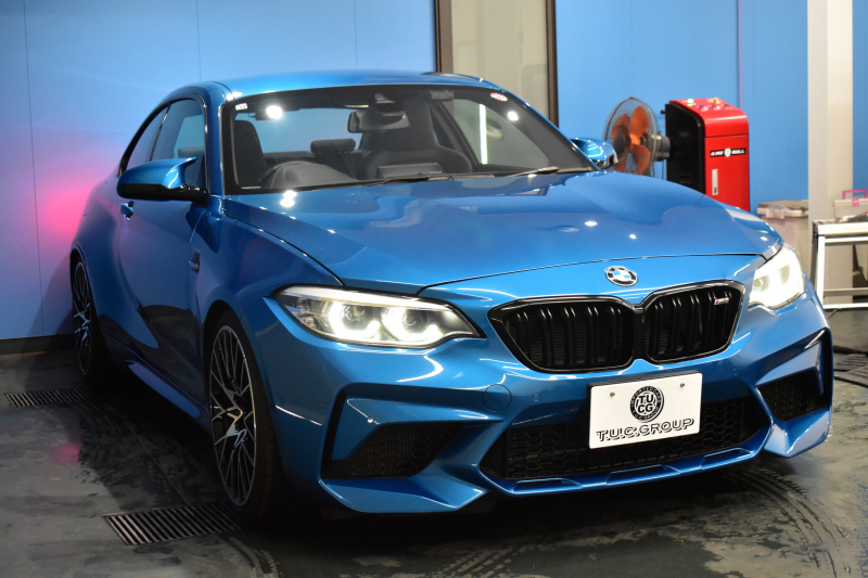 BMW Mシリーズ M2 ｺﾝﾍﾟﾃｨｼｮﾝ MDCT 7速DCT LCI後期 ｺﾝﾍﾟﾃｨｼｮﾝ専用410馬力ｴﾝｼﾞﾝ  KW車高調 ﾍｷｻｺﾞﾅﾙLEDﾍｯﾄﾞﾗｲﾄ&ﾃｰﾙ ﾋｰﾀｰ付黒革 harman/kardon ﾀｯﾁﾊﾟﾈﾙHDDﾅﾋﾞBｶﾒﾗ 専用19AW 車線逸脱&歩行者警告 衝突軽減ﾌﾞﾚｰｷ ｶｰﾎﾞﾝｲﾝﾃﾘｱ Mｼｰﾄﾍﾞﾙﾄ  2年保証