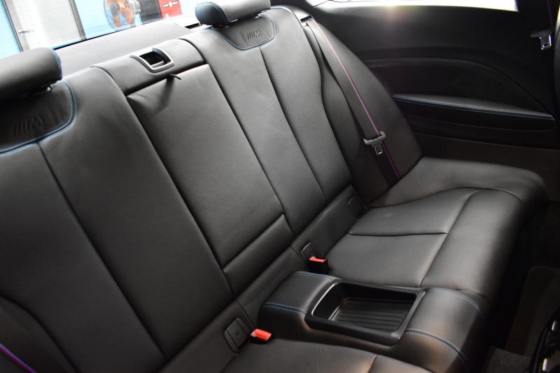 BMW Mシリーズ M2 ｺﾝﾍﾟﾃｨｼｮﾝ MDCT 7速DCT LCI後期 ｺﾝﾍﾟﾃｨｼｮﾝ専用410馬力ｴﾝｼﾞﾝ  KW車高調 ﾍｷｻｺﾞﾅﾙLEDﾍｯﾄﾞﾗｲﾄ&ﾃｰﾙ ﾋｰﾀｰ付黒革 harman/kardon ﾀｯﾁﾊﾟﾈﾙHDDﾅﾋﾞBｶﾒﾗ 専用19AW 車線逸脱&歩行者警告 衝突軽減ﾌﾞﾚｰｷ ｶｰﾎﾞﾝｲﾝﾃﾘｱ Mｼｰﾄﾍﾞﾙﾄ  2年保証