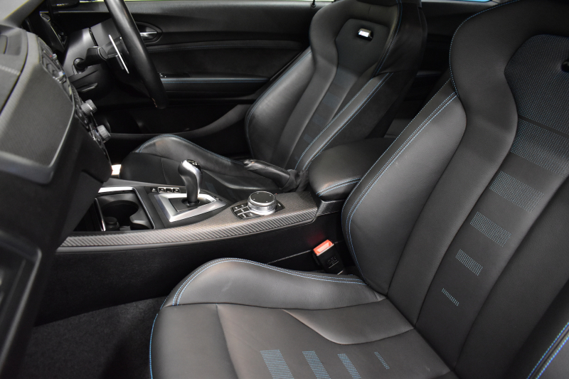 BMW Mシリーズ M2 ｺﾝﾍﾟﾃｨｼｮﾝ MDCT 7速DCT LCI後期 ｺﾝﾍﾟﾃｨｼｮﾝ専用410馬力ｴﾝｼﾞﾝ  KW車高調 ﾍｷｻｺﾞﾅﾙLEDﾍｯﾄﾞﾗｲﾄ&ﾃｰﾙ ﾋｰﾀｰ付黒革 harman/kardon ﾀｯﾁﾊﾟﾈﾙHDDﾅﾋﾞBｶﾒﾗ 専用19AW 車線逸脱&歩行者警告 衝突軽減ﾌﾞﾚｰｷ ｶｰﾎﾞﾝｲﾝﾃﾘｱ Mｼｰﾄﾍﾞﾙﾄ  2年保証