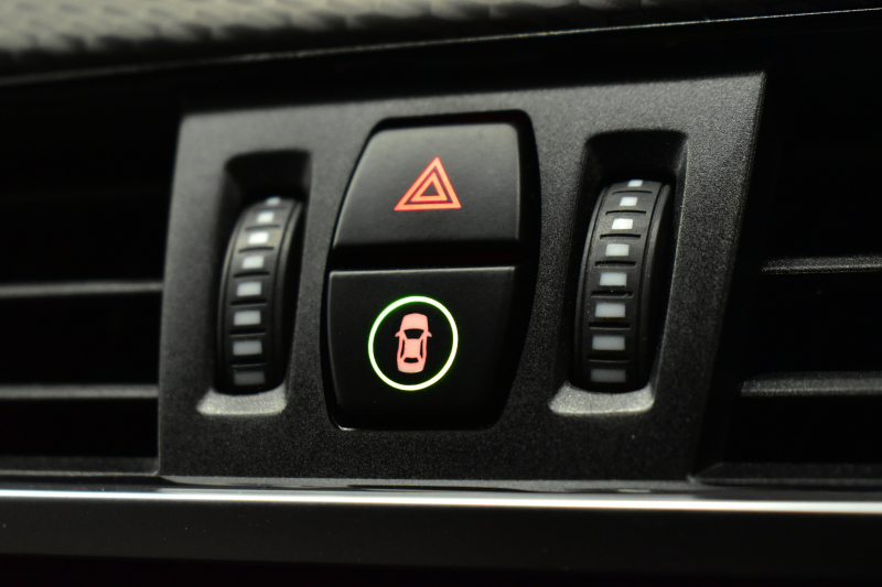 BMW X2 Xﾄﾞﾗｲﾌﾞ20i MｽﾎﾟｰﾂX ｱﾄﾞﾊﾞﾝｽﾄﾞｱｸﾃｨﾌﾞｾｰﾌﾃｨ‐&ﾊｲﾗｲﾝ&ｺﾝﾌｫｰﾄP 追従ACC HUD LEDﾍｯﾄﾞﾗｲﾄ ﾋｰﾀｰ付電動ﾓｶﾚｻﾞｰ 衝突軽減ﾌﾞﾚｰｷ 車線逸脱&歩行者警告  20AW ﾀｯﾁﾊﾟﾈﾙﾅﾋﾞ Bｶﾒﾗ 前後PDC Pｱｼｽﾄ 電動Rｹﾞｰﾄ 2年保証