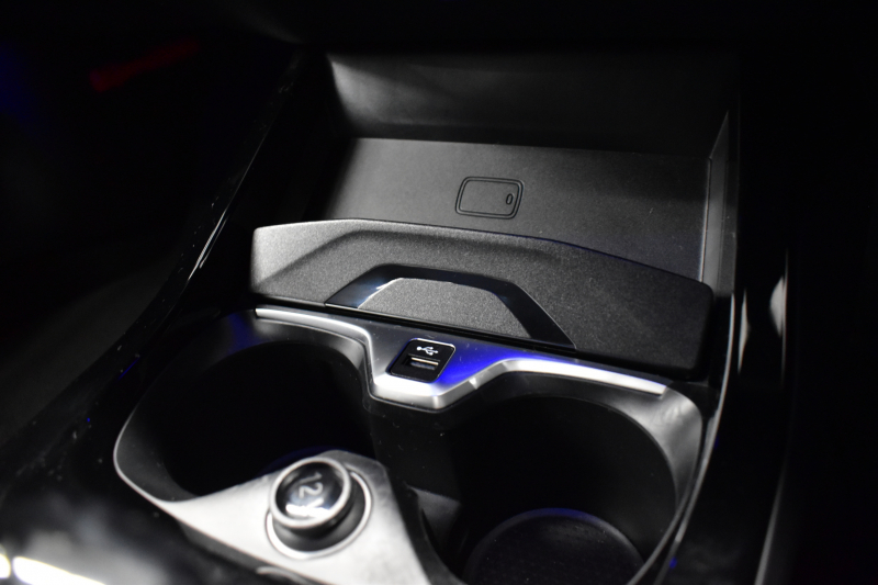 BMW 1シリーズ M135i xDrive ﾌﾙﾀｲﾑ4WD ﾃﾞﾋﾞｭｰ&ｺﾝﾌｫｰﾄ&ﾅﾋﾞｹﾞｰｼｮﾝP ｱﾙｶﾝﾀｰﾗMｽﾎﾟｰﾂｼｰﾄ&ﾌﾞﾚｰｷ 可変ｻｽ ACC LCW ﾗｲﾌﾞｺｯｸﾋﾟｯﾄ ﾀｯﾁﾊﾟﾈﾙﾅﾋﾞ ｱｯﾌﾟﾙｶｰﾌﾟﾚｲ ﾍｷｻｺﾞﾅﾙLEDﾍｯﾄﾞﾗｲﾄ 電動Rｹﾞｰﾄ 2年保証