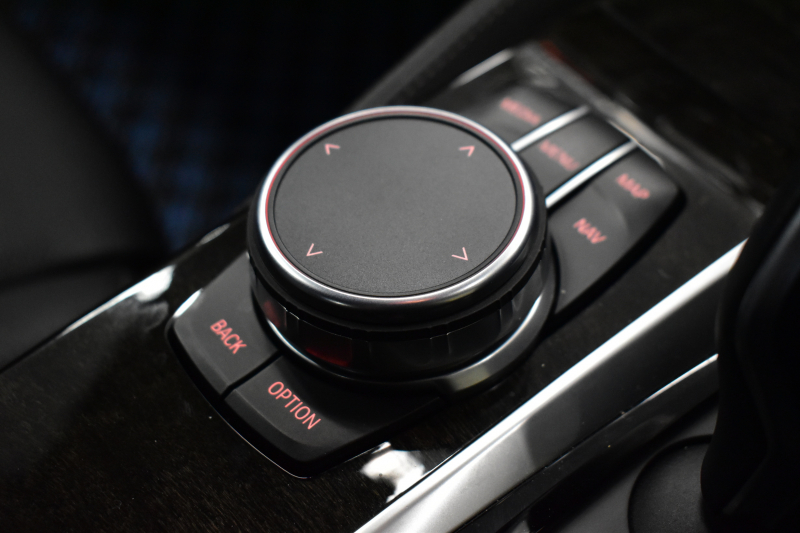 BMW 5シリーズ 523d Mｽﾎﾟｰﾂ ﾊｲﾗｲﾝP ｿﾌﾄｸﾛｰｽﾞﾄﾞｱ 全席ﾋｰﾀｰ付黒革 LEDﾍｯﾄﾞﾗｲﾄ 追従ACC HUD ｼﾞｪｽﾁｬｰｺﾝﾄﾛｰﾙ 車線変更&逸脱警告 衝突軽減B ﾀｯﾁﾊﾟﾈﾙ対応iﾄﾞﾗｲﾌﾞHDDﾅﾋﾞﾌﾙｾｸﾞ 3Dﾋﾞｭｰ Bｶﾒﾗ 液晶ﾒｰﾀｰﾊﾟﾈﾙ 電動ﾄﾗﾝｸ 19AW 2年保証