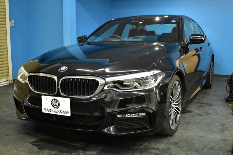 BMW 5シリーズ 523d Mｽﾎﾟｰﾂ ﾊｲﾗｲﾝP ｿﾌﾄｸﾛｰｽﾞﾄﾞｱ 全席ﾋｰﾀｰ付黒革 LEDﾍｯﾄﾞﾗｲﾄ 追従ACC HUD ｼﾞｪｽﾁｬｰｺﾝﾄﾛｰﾙ 車線変更&逸脱警告 衝突軽減B ﾀｯﾁﾊﾟﾈﾙ対応iﾄﾞﾗｲﾌﾞHDDﾅﾋﾞﾌﾙｾｸﾞ 3Dﾋﾞｭｰ Bｶﾒﾗ 液晶ﾒｰﾀｰﾊﾟﾈﾙ 電動ﾄﾗﾝｸ 19AW 2年保証