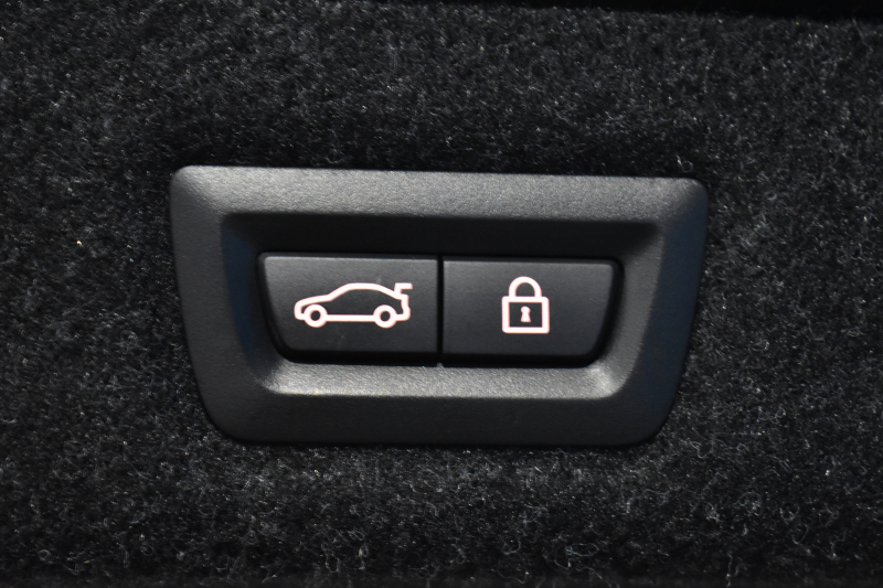 BMW 5シリーズ 523d Mｽﾎﾟｰﾂ ﾊｲﾗｲﾝP ｿﾌﾄｸﾛｰｽﾞﾄﾞｱ 全席ﾋｰﾀｰ付黒革 LEDﾍｯﾄﾞﾗｲﾄ 追従ACC HUD ｼﾞｪｽﾁｬｰｺﾝﾄﾛｰﾙ 車線変更&逸脱警告 衝突軽減B ﾀｯﾁﾊﾟﾈﾙ対応iﾄﾞﾗｲﾌﾞHDDﾅﾋﾞﾌﾙｾｸﾞ 3Dﾋﾞｭｰ Bｶﾒﾗ 液晶ﾒｰﾀｰﾊﾟﾈﾙ 電動ﾄﾗﾝｸ 19AW 2年保証