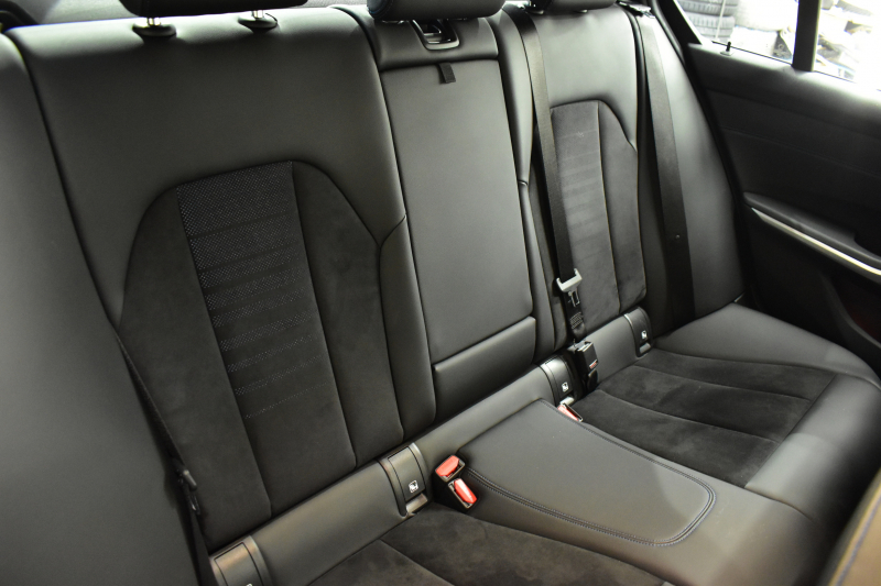 BMW 3シリーズ 330i Mｽﾎﾟｰﾂ G20型 高出力 ｲﾉﾍﾞｰｼｮﾝ&ﾌｧｽﾄﾄﾗｯｸ&ｺﾝﾌｫｰﾄP ﾚｰｻﾞｰLEDﾗｲﾄ  ACC HUD 19AW Mｽﾎﾟｰﾂﾌﾃﾞﾌ  可変Mｻｽ ﾊﾟｰｷﾝｸﾞｱｼｽﾄ+ ﾋｰﾀｰ付ｱﾙｶﾝﾀｰﾗｺﾝﾋﾞﾚｻﾞｰｼｰﾄ 全周囲ｶﾒﾗ ﾀｯﾁﾊﾟﾈﾙﾅﾋﾞ ｱｯﾌﾟﾙｶｰﾌﾟﾚｲ 2年保証