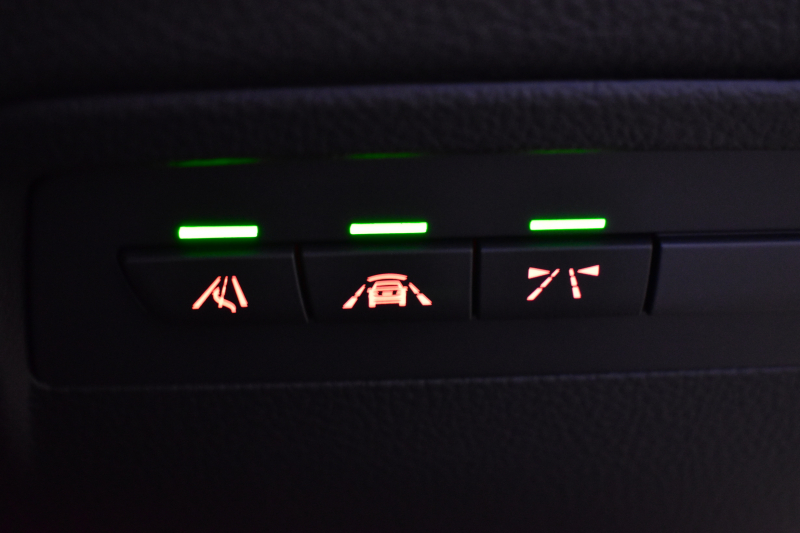 BMW Mシリーズ M4ｸｰﾍﾟ MDCT 7速DCT ｵﾌﾟｼｮﾝｱﾀﾞﾌﾟﾃｨﾌﾞMｻｽﾍﾟﾝｼｮﾝ LCW ﾋｰﾀｰ付黒革 HUD ｱﾀﾞﾌﾟﾃｨﾌﾞLEDﾍｯﾄﾞﾗｲﾄ ｵﾌﾟｼｮﾝ19AW 衝突軽減ﾌﾞﾚｰｷ 車線逸脱&歩行者警告  ﾀｯﾁﾊﾟｯﾄﾞHDDﾅﾋﾞﾌﾙｾｸﾞBｶﾒﾗ 3Dﾃﾞｻﾞｲﾝｶｰﾎﾞﾝﾄﾗﾝｸｽﾎﾟｲﾗｰ 2年保証