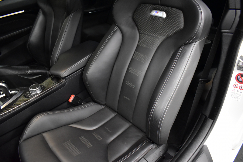 BMW Mシリーズ M4ｸｰﾍﾟ MDCT 7速DCT ｵﾌﾟｼｮﾝｱﾀﾞﾌﾟﾃｨﾌﾞMｻｽﾍﾟﾝｼｮﾝ LCW ﾋｰﾀｰ付黒革 HUD ｱﾀﾞﾌﾟﾃｨﾌﾞLEDﾍｯﾄﾞﾗｲﾄ ｵﾌﾟｼｮﾝ19AW 衝突軽減ﾌﾞﾚｰｷ 車線逸脱&歩行者警告  ﾀｯﾁﾊﾟｯﾄﾞHDDﾅﾋﾞﾌﾙｾｸﾞBｶﾒﾗ 3Dﾃﾞｻﾞｲﾝｶｰﾎﾞﾝﾄﾗﾝｸｽﾎﾟｲﾗｰ 2年保証