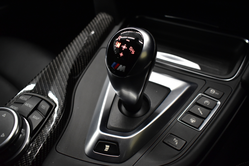 BMW Mシリーズ M4ｸｰﾍﾟ MDCT 7速DCT ｵﾌﾟｼｮﾝｱﾀﾞﾌﾟﾃｨﾌﾞMｻｽﾍﾟﾝｼｮﾝ LCW ﾋｰﾀｰ付黒革 HUD ｱﾀﾞﾌﾟﾃｨﾌﾞLEDﾍｯﾄﾞﾗｲﾄ ｵﾌﾟｼｮﾝ19AW 衝突軽減ﾌﾞﾚｰｷ 車線逸脱&歩行者警告  ﾀｯﾁﾊﾟｯﾄﾞHDDﾅﾋﾞﾌﾙｾｸﾞBｶﾒﾗ 3Dﾃﾞｻﾞｲﾝｶｰﾎﾞﾝﾄﾗﾝｸｽﾎﾟｲﾗｰ 2年保証