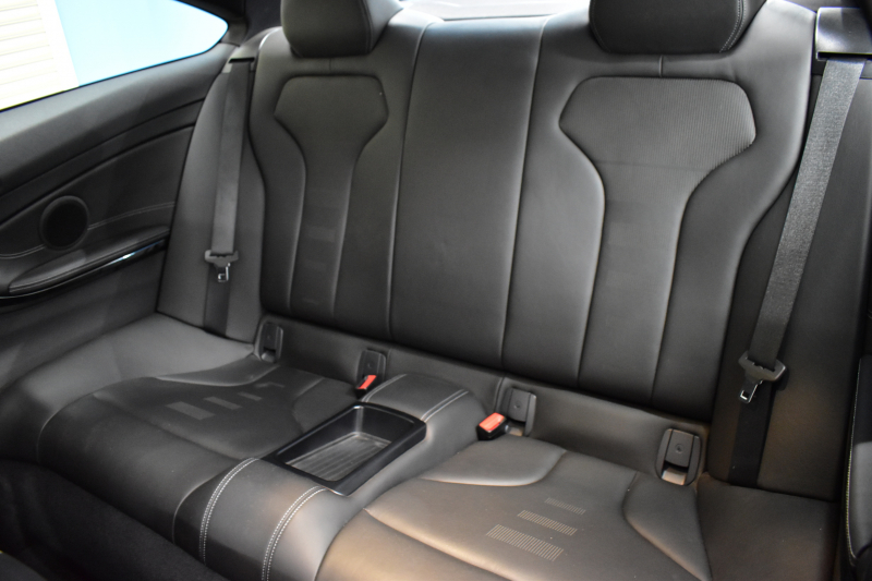 BMW Mシリーズ M4ｸｰﾍﾟ MDCT 7速DCT ｵﾌﾟｼｮﾝｱﾀﾞﾌﾟﾃｨﾌﾞMｻｽﾍﾟﾝｼｮﾝ LCW ﾋｰﾀｰ付黒革 HUD ｱﾀﾞﾌﾟﾃｨﾌﾞLEDﾍｯﾄﾞﾗｲﾄ ｵﾌﾟｼｮﾝ19AW 衝突軽減ﾌﾞﾚｰｷ 車線逸脱&歩行者警告  ﾀｯﾁﾊﾟｯﾄﾞHDDﾅﾋﾞﾌﾙｾｸﾞBｶﾒﾗ 3Dﾃﾞｻﾞｲﾝｶｰﾎﾞﾝﾄﾗﾝｸｽﾎﾟｲﾗｰ 2年保証