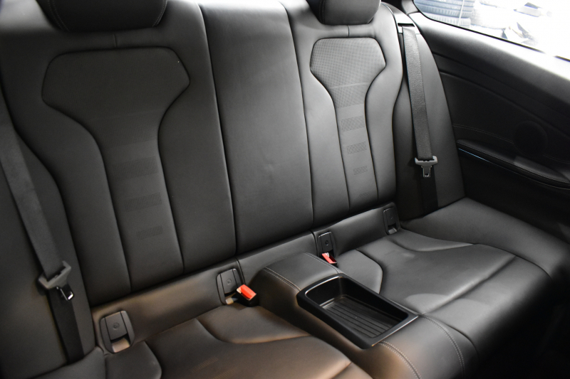 BMW Mシリーズ M4ｸｰﾍﾟ MDCT 7速DCT ｵﾌﾟｼｮﾝｱﾀﾞﾌﾟﾃｨﾌﾞMｻｽﾍﾟﾝｼｮﾝ LCW ﾋｰﾀｰ付黒革 HUD ｱﾀﾞﾌﾟﾃｨﾌﾞLEDﾍｯﾄﾞﾗｲﾄ ｵﾌﾟｼｮﾝ19AW 衝突軽減ﾌﾞﾚｰｷ 車線逸脱&歩行者警告  ﾀｯﾁﾊﾟｯﾄﾞHDDﾅﾋﾞﾌﾙｾｸﾞBｶﾒﾗ 3Dﾃﾞｻﾞｲﾝｶｰﾎﾞﾝﾄﾗﾝｸｽﾎﾟｲﾗｰ 2年保証