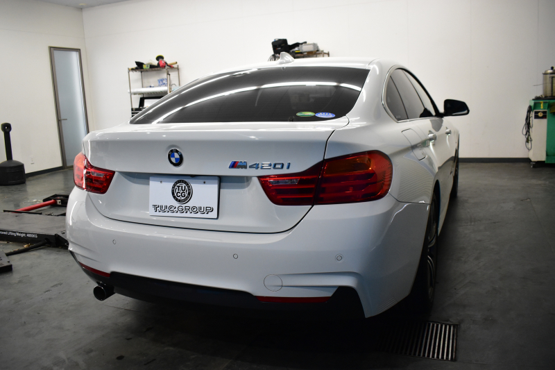 BMW 4シリーズ 420i ｸﾞﾗﾝｸｰﾍﾟ ｲﾝｽﾀｲﾙ 限定車 追従ACC HUD ｱﾀﾞﾌﾟﾃｨﾌﾞLEDﾍｯﾄﾞﾗｲﾄ&ﾃｰﾙ ﾋｰﾀｰ付茶革 19AW ｻﾃﾝｱﾙﾐﾓｰﾙ ｳｯﾄﾞｲﾝﾃﾘｱ ﾀｯﾁﾊﾟｯﾄﾞﾅﾋﾞBｶﾒﾗ LCW 衝突軽減B 電動Rｹﾞｰﾄ  ｺﾝﾌｫA 2年保証