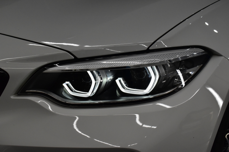 BMW Mシリーズ M2 ｺﾝﾍﾟﾃｨｼｮﾝ 6速MT LCI後期 ｺﾝﾍﾟﾃｨｼｮﾝ専用410馬力ｴﾝｼﾞﾝ ﾍｷｻｺﾞﾅﾙLEDﾍｯﾄﾞﾗｲﾄ&ﾃｰﾙ ﾋｰﾀｰ付黒革 ﾀｯﾁﾊﾟﾈﾙHDDﾅﾋﾞBｶﾒﾗ 専用19AW 車線逸脱&歩行者警告 衝突軽減ﾌﾞﾚｰｷ ｶｰﾎﾞﾝｲﾝﾃﾘｱ Mｼｰﾄﾍﾞﾙﾄ  2年保証