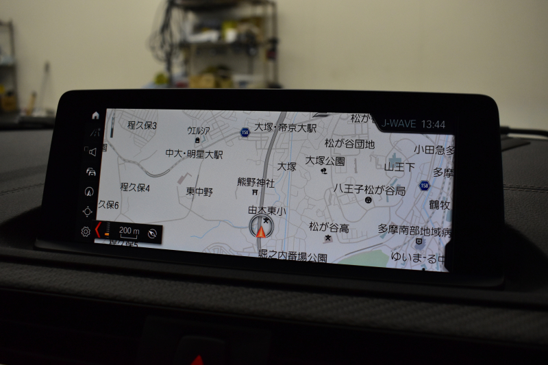 BMW Mシリーズ M2 ｺﾝﾍﾟﾃｨｼｮﾝ 6速MT LCI後期 ｺﾝﾍﾟﾃｨｼｮﾝ専用410馬力ｴﾝｼﾞﾝ ﾍｷｻｺﾞﾅﾙLEDﾍｯﾄﾞﾗｲﾄ&ﾃｰﾙ ﾋｰﾀｰ付黒革 ﾀｯﾁﾊﾟﾈﾙHDDﾅﾋﾞBｶﾒﾗ 専用19AW 車線逸脱&歩行者警告 衝突軽減ﾌﾞﾚｰｷ ｶｰﾎﾞﾝｲﾝﾃﾘｱ Mｼｰﾄﾍﾞﾙﾄ  2年保証