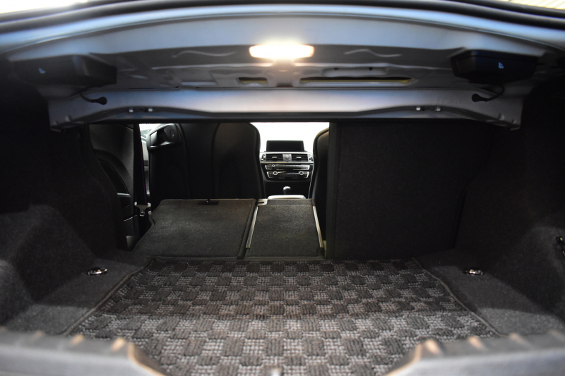 BMW Mシリーズ M2 ｺﾝﾍﾟﾃｨｼｮﾝ 6速MT LCI後期 ｺﾝﾍﾟﾃｨｼｮﾝ専用410馬力ｴﾝｼﾞﾝ ﾍｷｻｺﾞﾅﾙLEDﾍｯﾄﾞﾗｲﾄ&ﾃｰﾙ ﾋｰﾀｰ付黒革 ﾀｯﾁﾊﾟﾈﾙHDDﾅﾋﾞBｶﾒﾗ 専用19AW 車線逸脱&歩行者警告 衝突軽減ﾌﾞﾚｰｷ ｶｰﾎﾞﾝｲﾝﾃﾘｱ Mｼｰﾄﾍﾞﾙﾄ  2年保証