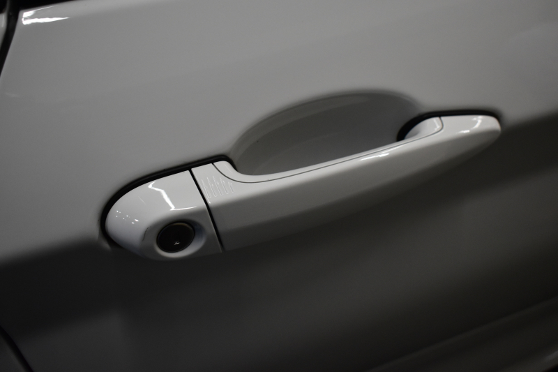 BMW Mシリーズ M2 ｺﾝﾍﾟﾃｨｼｮﾝ 6速MT LCI後期 ｺﾝﾍﾟﾃｨｼｮﾝ専用410馬力ｴﾝｼﾞﾝ ﾍｷｻｺﾞﾅﾙLEDﾍｯﾄﾞﾗｲﾄ&ﾃｰﾙ ﾋｰﾀｰ付黒革 ﾀｯﾁﾊﾟﾈﾙHDDﾅﾋﾞBｶﾒﾗ 専用19AW 車線逸脱&歩行者警告 衝突軽減ﾌﾞﾚｰｷ ｶｰﾎﾞﾝｲﾝﾃﾘｱ Mｼｰﾄﾍﾞﾙﾄ  2年保証