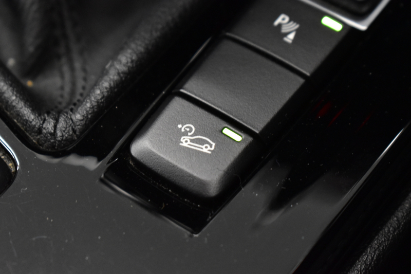 BMW X2 M35i 4WD ｾﾚｸﾄ&ｱﾄﾞﾊﾞﾝｽﾄﾞｱｸﾃｨﾌﾞｾｰﾌﾃｨ‐&ｺﾝﾌｫｰﾄP ﾊﾟﾉﾗﾏSR ﾍｷｻｺﾞﾅﾙLEDﾍｯﾄﾞﾗｲﾄ 20AW 追従ACC HUD ﾋｰﾀｰ付電動黒革 HiFiｽﾋﾟｰｶｰ Mｽﾎﾟｰﾂﾌﾞﾚｰｷ 衝突軽減ﾌﾞﾚｰｷ ﾀｯﾁﾊﾟﾈﾙﾅﾋﾞBｶﾒﾗPｱｼｽﾄ 社外ﾌﾙｾｸﾞTV 電動Rｹﾞｰﾄ 2年保証