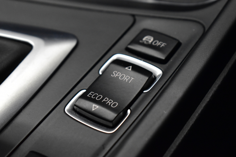 BMW 4シリーズ 420i ｸﾞﾗﾝｸｰﾍﾟ ｲﾝｽﾀｲﾙｽﾎﾟｰﾂ LCI後期 限定車 ﾌｧｽﾄﾄﾗｯｸP ACC ﾍｷｻｺﾞﾅﾙLEDﾍｯﾄﾞﾗｲﾄ&ﾃｰﾙ HUD ﾋｰﾀｰ付黒革 可変Mｻｽ Mﾌﾞﾚｰｷ 19AW 液晶ﾒｰﾀｰ LCW 衝突軽減B 車線逸脱&歩行者警告 電動Rｹﾞｰﾄ  ﾀｯﾁﾊﾟﾈﾙHDDﾅﾋﾞ ﾌﾙｾｸﾞBｶﾒﾗ 2年保証