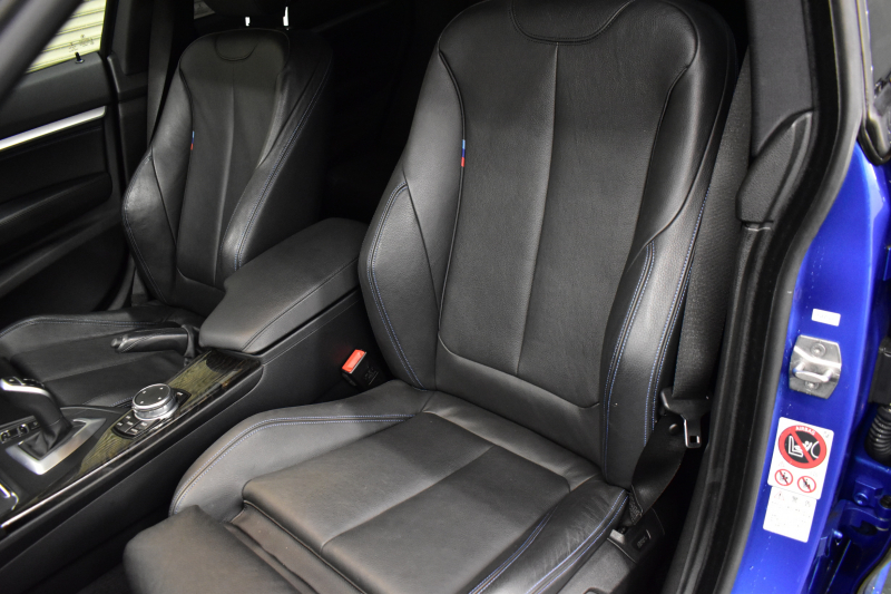 BMW 3シリーズ 320i ｸﾞﾗﾝﾂｰﾘｽﾓ Mｽﾎﾟｰﾂ LCI後期 LEDﾍｯﾄﾞﾗｲﾄ&ﾃｰﾙﾗｲﾄ ﾋｰﾀｰ付黒革 追従ACC 車線変更&逸脱&歩行者警告 衝突軽減ﾌﾞﾚｰｷ TOPﾋﾞｭｰ ｻｲﾄﾞｶﾒﾗ Bｶﾒﾗ 前後PDC 19AW 第5世代横ﾒﾆｭｰ表示型ﾀｯﾁﾊﾟｯﾄﾞ式iﾄﾞﾗｲﾌﾞHDDﾅﾋﾞ 電動Rｹﾞｰﾄ 2年保証