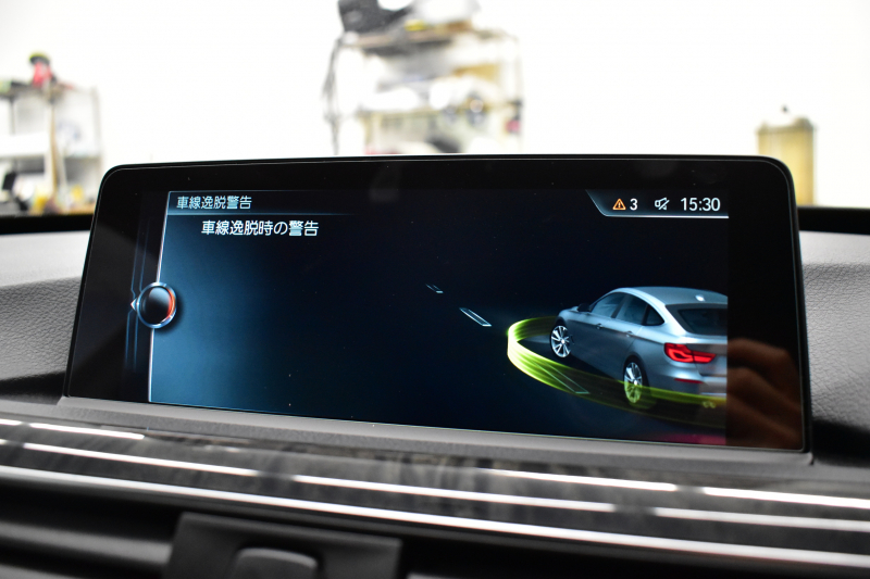 BMW 3シリーズ 320i ｸﾞﾗﾝﾂｰﾘｽﾓ Mｽﾎﾟｰﾂ LCI後期 LEDﾍｯﾄﾞﾗｲﾄ&ﾃｰﾙﾗｲﾄ ﾋｰﾀｰ付黒革 追従ACC 車線変更&逸脱&歩行者警告 衝突軽減ﾌﾞﾚｰｷ TOPﾋﾞｭｰ ｻｲﾄﾞｶﾒﾗ Bｶﾒﾗ 前後PDC 19AW 第5世代横ﾒﾆｭｰ表示型ﾀｯﾁﾊﾟｯﾄﾞ式iﾄﾞﾗｲﾌﾞHDDﾅﾋﾞ 電動Rｹﾞｰﾄ 2年保証