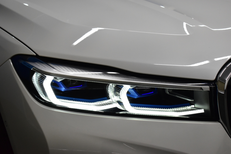 BMW 7シリーズ 740i Mｽﾎﾟｰﾂ LCI後期 3Dﾃﾞｻﾞｲﾝｴｱﾛ ｻﾝﾙｰﾌ BMWﾚｰｻﾞｰLED 全席ﾋｰﾀｰ&ﾍﾞﾝﾁﾚｰｼｮﾝ付黒革 ACC HUD ﾊｰﾏﾝｶｰﾄﾞﾝ BMWﾗｲﾌﾞｺｯｸﾋﾟｯﾄ ﾀｯﾁﾊﾟﾈﾙﾅﾋﾞ3Dﾋﾞｭｰ ﾌﾙｾｸﾞ 液晶ﾒｰﾀｰ 20AW 車線変更&車線逸脱&歩行者警告 衝突軽減ﾌﾞﾚｰｷ 2年保証