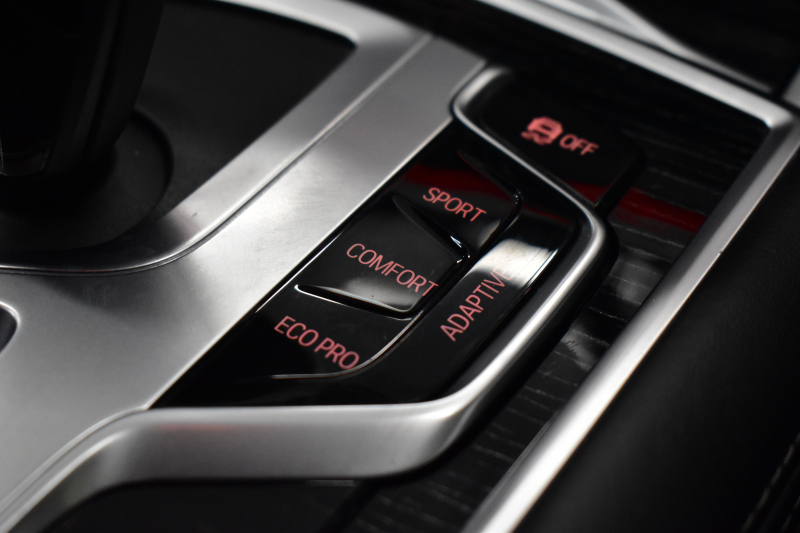 BMW 7シリーズ 740i Mｽﾎﾟｰﾂ LCI後期 3Dﾃﾞｻﾞｲﾝｴｱﾛ ｻﾝﾙｰﾌ BMWﾚｰｻﾞｰLED 全席ﾋｰﾀｰ&ﾍﾞﾝﾁﾚｰｼｮﾝ付黒革 ACC HUD ﾊｰﾏﾝｶｰﾄﾞﾝ BMWﾗｲﾌﾞｺｯｸﾋﾟｯﾄ ﾀｯﾁﾊﾟﾈﾙﾅﾋﾞ3Dﾋﾞｭｰ ﾌﾙｾｸﾞ 液晶ﾒｰﾀｰ 20AW 車線変更&車線逸脱&歩行者警告 衝突軽減ﾌﾞﾚｰｷ 2年保証