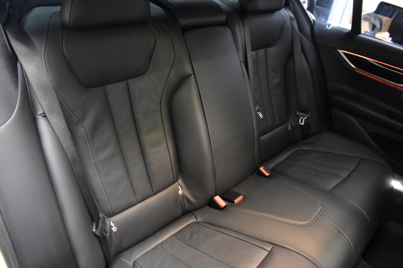 BMW 7シリーズ 740i Mｽﾎﾟｰﾂ LCI後期 3Dﾃﾞｻﾞｲﾝｴｱﾛ ｻﾝﾙｰﾌ BMWﾚｰｻﾞｰLED 全席ﾋｰﾀｰ&ﾍﾞﾝﾁﾚｰｼｮﾝ付黒革 ACC HUD ﾊｰﾏﾝｶｰﾄﾞﾝ BMWﾗｲﾌﾞｺｯｸﾋﾟｯﾄ ﾀｯﾁﾊﾟﾈﾙﾅﾋﾞ3Dﾋﾞｭｰ ﾌﾙｾｸﾞ 液晶ﾒｰﾀｰ 20AW 車線変更&車線逸脱&歩行者警告 衝突軽減ﾌﾞﾚｰｷ 2年保証