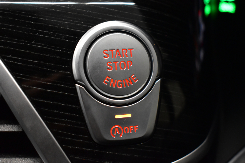 BMW 7シリーズ 740i Mｽﾎﾟｰﾂ LCI後期 3Dﾃﾞｻﾞｲﾝｴｱﾛ ｻﾝﾙｰﾌ BMWﾚｰｻﾞｰLED 全席ﾋｰﾀｰ&ﾍﾞﾝﾁﾚｰｼｮﾝ付黒革 ACC HUD ﾊｰﾏﾝｶｰﾄﾞﾝ BMWﾗｲﾌﾞｺｯｸﾋﾟｯﾄ ﾀｯﾁﾊﾟﾈﾙﾅﾋﾞ3Dﾋﾞｭｰ ﾌﾙｾｸﾞ 液晶ﾒｰﾀｰ 20AW 車線変更&車線逸脱&歩行者警告 衝突軽減ﾌﾞﾚｰｷ 2年保証