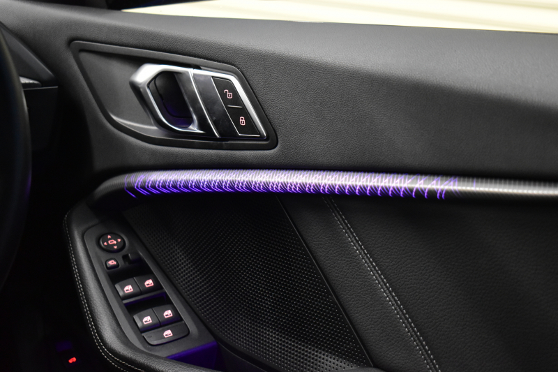 BMW 1シリーズ M135i xDrive 4WD ﾃﾞﾋﾞｭｰP ﾋｰﾀｰ付ﾌﾞﾗｯｸﾚｻﾞｰMｽﾎﾟｰﾂｼｰﾄ 可変ｻｽﾍﾟﾝｼｮﾝ H&Rｽﾎﾟｰﾂｽﾌﾟﾘﾝｸﾞ Mｼｰﾄﾍﾞﾙﾄ HiFiｽﾋﾟｰｶｰ Mｽﾎﾟｰﾂﾌﾞﾚｰｷ ACC BMWﾗｲﾌﾞｺｯｸﾋﾟｯﾄ ﾀｯﾁﾊﾟﾈﾙﾅﾋﾞ ｱｯﾌﾟﾙｶｰﾌﾟﾚｲ ﾍｷｻｺﾞﾅﾙLEDﾍｯﾄﾞﾗｲﾄ 2年保証