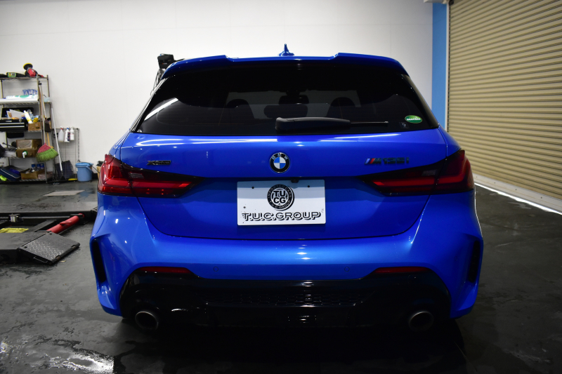 BMW 1シリーズ M135i xDrive 4WD ﾃﾞﾋﾞｭｰP ﾋｰﾀｰ付ﾌﾞﾗｯｸﾚｻﾞｰMｽﾎﾟｰﾂｼｰﾄ 可変ｻｽﾍﾟﾝｼｮﾝ H&Rｽﾎﾟｰﾂｽﾌﾟﾘﾝｸﾞ Mｼｰﾄﾍﾞﾙﾄ HiFiｽﾋﾟｰｶｰ Mｽﾎﾟｰﾂﾌﾞﾚｰｷ ACC BMWﾗｲﾌﾞｺｯｸﾋﾟｯﾄ ﾀｯﾁﾊﾟﾈﾙﾅﾋﾞ ｱｯﾌﾟﾙｶｰﾌﾟﾚｲ ﾍｷｻｺﾞﾅﾙLEDﾍｯﾄﾞﾗｲﾄ 2年保証