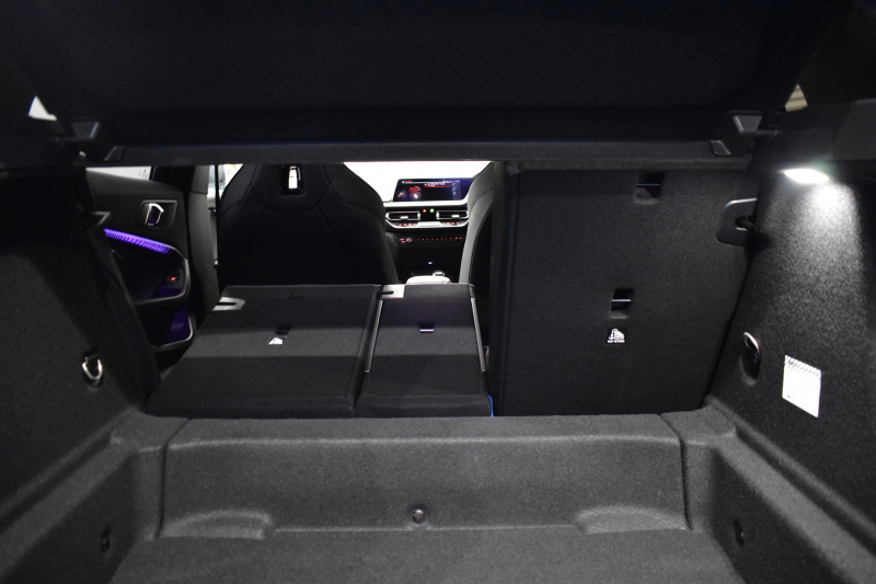 BMW 1シリーズ M135i xDrive 4WD ﾃﾞﾋﾞｭｰP ﾋｰﾀｰ付ﾌﾞﾗｯｸﾚｻﾞｰMｽﾎﾟｰﾂｼｰﾄ 可変ｻｽﾍﾟﾝｼｮﾝ H&Rｽﾎﾟｰﾂｽﾌﾟﾘﾝｸﾞ Mｼｰﾄﾍﾞﾙﾄ HiFiｽﾋﾟｰｶｰ Mｽﾎﾟｰﾂﾌﾞﾚｰｷ ACC BMWﾗｲﾌﾞｺｯｸﾋﾟｯﾄ ﾀｯﾁﾊﾟﾈﾙﾅﾋﾞ ｱｯﾌﾟﾙｶｰﾌﾟﾚｲ ﾍｷｻｺﾞﾅﾙLEDﾍｯﾄﾞﾗｲﾄ 2年保証