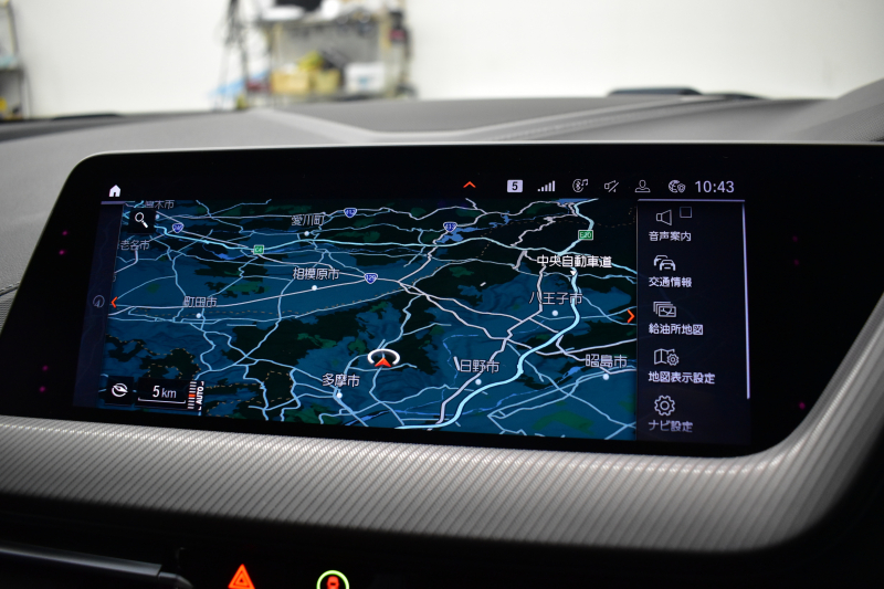 BMW 1シリーズ M135i xDrive 4WD ﾃﾞﾋﾞｭｰP ﾋｰﾀｰ付ﾌﾞﾗｯｸﾚｻﾞｰMｽﾎﾟｰﾂｼｰﾄ 可変ｻｽﾍﾟﾝｼｮﾝ H&Rｽﾎﾟｰﾂｽﾌﾟﾘﾝｸﾞ Mｼｰﾄﾍﾞﾙﾄ HiFiｽﾋﾟｰｶｰ Mｽﾎﾟｰﾂﾌﾞﾚｰｷ ACC BMWﾗｲﾌﾞｺｯｸﾋﾟｯﾄ ﾀｯﾁﾊﾟﾈﾙﾅﾋﾞ ｱｯﾌﾟﾙｶｰﾌﾟﾚｲ ﾍｷｻｺﾞﾅﾙLEDﾍｯﾄﾞﾗｲﾄ 2年保証