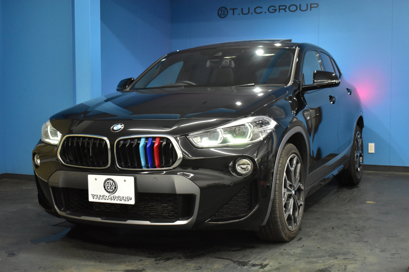 BMW X2 xDrive 20i MｽﾎﾟｰﾂX 4WD ｾﾚｸﾄ&ﾊｲﾗｲﾝ&ｱﾄﾞﾊﾞﾝｽﾄﾞｱｸﾃｨﾌﾞｾｰﾌﾃｨ‐&ｺﾝﾌｫｰﾄP ﾊﾟﾉﾗﾏSR ﾍｷｻｺﾞﾅﾙLEDﾍｯﾄﾞﾗｲﾄ 追従ACC HUD ﾋｰﾀｰ付電動茶革 HiFiｽﾋﾟｰｶｰ 衝突軽減ﾌﾞﾚｰｷ 19AW ﾀｯﾁﾊﾟﾈﾙﾅﾋﾞBｶﾒﾗ 前後PDC Pｱｼｽﾄ 電動Rｹﾞｰﾄ 2年保証