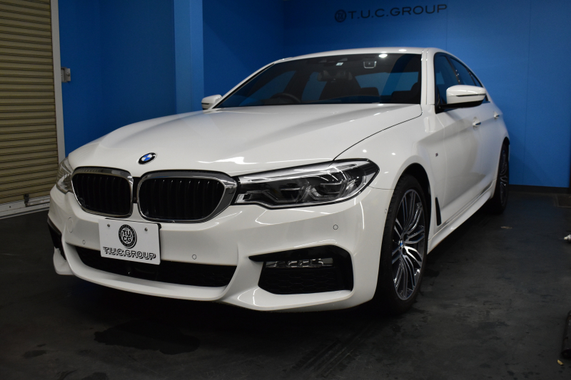 BMW 5シリーズ 523i Mｽﾎﾟｰﾂ G30型 ﾊｲﾗｲﾝP 全席ﾋｰﾀｰ付黒革 LEDﾍｯﾄﾞﾗｲﾄ 追従ACC 車線変更&逸脱警告 衝突軽減B ﾀｯﾁﾊﾟﾈﾙ対応iﾄﾞﾗｲﾌﾞHDDﾅﾋﾞﾌﾙｾｸﾞ 全周囲ｶﾒﾗ3Dﾋﾞｭｰ Bｶﾒﾗ 液晶ﾒｰﾀｰﾊﾟﾈﾙ 電動ﾄﾗﾝｸ 19AW 2年保証