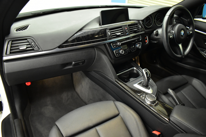 BMW 4シリーズ 420iｸｰﾍﾟｽﾀｲﾙｴｯｼﾞ 限定車 ﾌｧｽﾄﾄﾗｯｸP 追従ACC LEDﾍｯﾄﾞﾗｲﾄ ﾋｰﾀｰ付黒革 可変Mｻｽ 19AW Mｽﾎﾟｰﾂﾌﾞﾚｰｷ 衝突軽減ﾌﾞﾚｰｷ 車線逸脱&歩行者警告 ﾀｯﾁﾊﾟｯﾄﾞiﾄﾞﾗｲﾌﾞ ﾌﾙｾｸﾞBｶﾒﾗ ｽﾏｰﾄｷｰ 2年保証