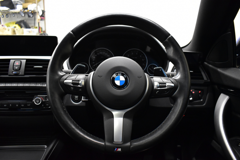 BMW 4シリーズ 440iｸﾞﾗﾝｸｰﾍﾟ Mｽﾎﾟｰﾂ 変更後326馬力ｴﾝｼﾞﾝ ﾌｧｽﾄﾄﾗｯｸ&ｱﾄﾞﾊﾞﾝｽﾄﾞｱｸﾃｨﾌﾞｾｰﾌﾃｨｰP  ｻﾝﾙｰﾌ 追従ACC LEDﾍｯﾄﾞﾗｲﾄ HUD ﾋｰﾀｰ付黒革 可変Mｻｽ Mｽﾎﾟｰﾂﾌﾞﾚｰｷ 19AW 車線変更＆逸脱&歩行者警告 ﾀｯﾁﾊﾟｯﾄﾞﾅﾋﾞ ﾌﾙｾｸﾞ Bｶﾒﾗ 2年保証