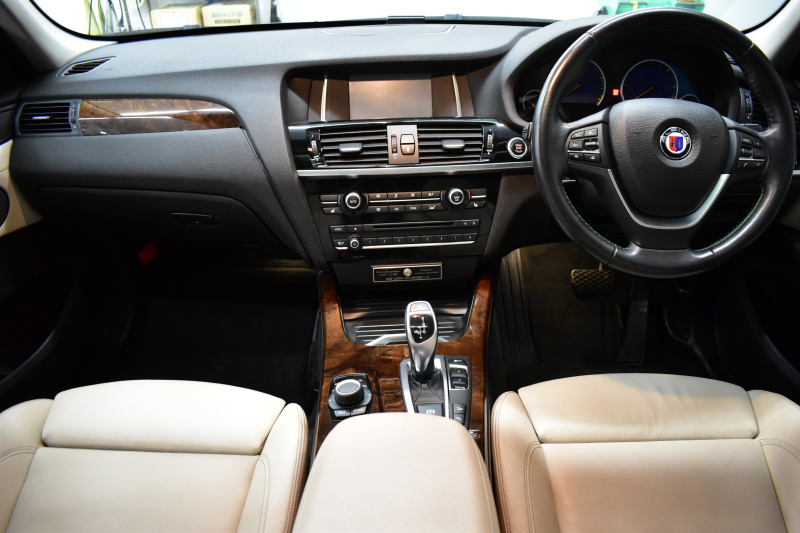 アルピナ XD3 ﾋﾞﾀｰﾎﾞ ｵｰﾙﾗｯﾄﾞ正規D車 ｼﾘｱﾙ 459 ﾊﾟﾉﾗﾏｻﾝﾙｰﾌ 追従ACC ｱﾀﾞﾌﾟﾃｨﾌﾞLEDﾍｯﾄﾞﾗｲﾄ ﾊｰﾏﾝｶｰﾄﾞﾝ ﾋｰﾀｰ付ｵｲｽﾀｰ革 ｱﾀﾞﾌﾟﾃｨﾌﾞｻｽ ﾌﾙｾｸﾞ 車線逸脱&歩行者警告 衝突軽減ﾌﾞﾚｰｷ 電動Rｹﾞｰﾄ ｺﾞｰﾙﾄﾞﾃﾞｺﾗｲﾝ ｱｸﾗﾎﾟﾏﾌﾗｰ 2年保証