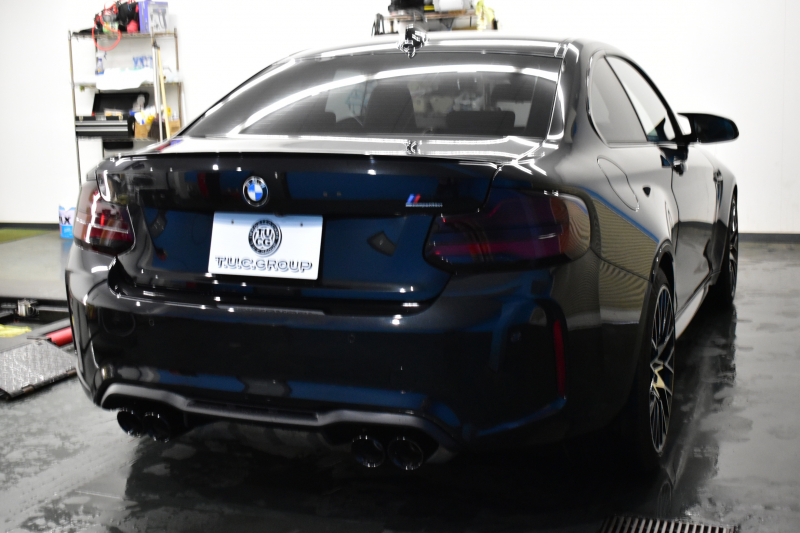 BMW Mシリーズ M2 ｺﾝﾍﾟﾃｨｼｮﾝ MDCT 7速DCT LCI後期 ｺﾝﾍﾟﾃｨｼｮﾝ専用410馬力ｴﾝｼﾞﾝ ﾍｷｻｺﾞﾅﾙLEDﾍｯﾄﾞﾗｲﾄ&ﾃｰﾙ ﾋｰﾀｰ付黒革 ﾀｯﾁﾊﾟﾈﾙHDDﾅﾋﾞBｶﾒﾗ 専用19AW 車線逸脱&歩行者警告 衝突軽減ﾌﾞﾚｰｷ ｶｰﾎﾞﾝｲﾝﾃﾘｱ Mｼｰﾄﾍﾞﾙﾄ 2年保証