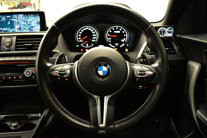 BMW Mシリーズ M2 ｺﾝﾍﾟﾃｨｼｮﾝ MDCT 7速DCT LCI後期 ｺﾝﾍﾟﾃｨｼｮﾝ専用410馬力ｴﾝｼﾞﾝ ﾍｷｻｺﾞﾅﾙLEDﾍｯﾄﾞﾗｲﾄ&ﾃｰﾙ ﾋｰﾀｰ付黒革 ﾀｯﾁﾊﾟﾈﾙHDDﾅﾋﾞBｶﾒﾗ 専用19AW 車線逸脱&歩行者警告 衝突軽減ﾌﾞﾚｰｷ ｶｰﾎﾞﾝｲﾝﾃﾘｱ Mｼｰﾄﾍﾞﾙﾄ 2年保証