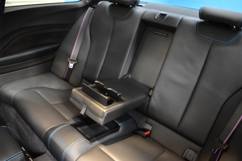 BMW Mシリーズ M2 ｺﾝﾍﾟﾃｨｼｮﾝ MDCT 7速DCT LCI後期 ｺﾝﾍﾟﾃｨｼｮﾝ専用410馬力ｴﾝｼﾞﾝ ﾍｷｻｺﾞﾅﾙLEDﾍｯﾄﾞﾗｲﾄ&ﾃｰﾙ ﾋｰﾀｰ付黒革 ﾀｯﾁﾊﾟﾈﾙHDDﾅﾋﾞBｶﾒﾗ 専用19AW 車線逸脱&歩行者警告 衝突軽減ﾌﾞﾚｰｷ ｶｰﾎﾞﾝｲﾝﾃﾘｱ Mｼｰﾄﾍﾞﾙﾄ 2年保証