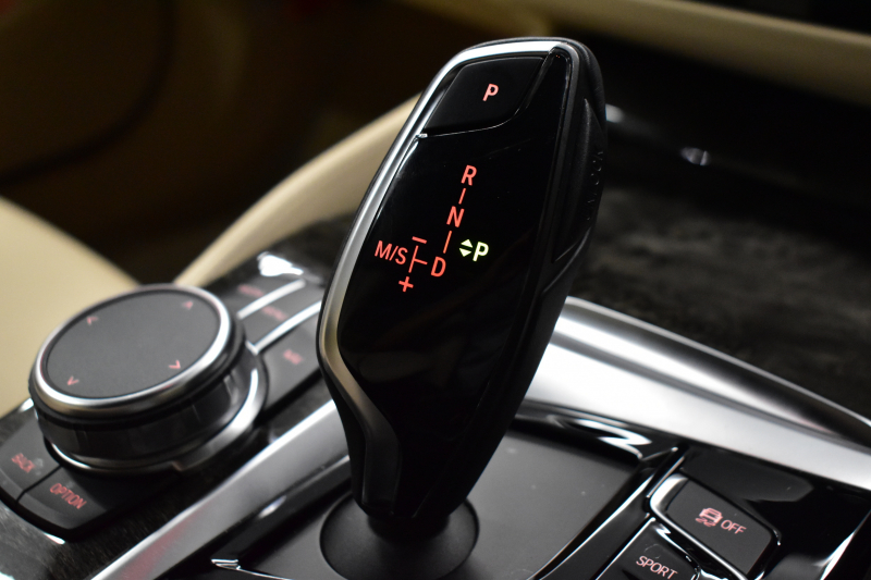 BMW 5シリーズ 523i ﾂｰﾘﾝｸﾞ Mｽﾎﾟｰﾂ ﾊｲﾗｲﾝP 1ｵｰﾅｰ 全席ﾋｰﾀｰ付ﾍﾞｰｼﾞｭ革 LEDﾍｯﾄﾞﾗｲﾄ  追従ACC HUD 液晶ﾒｰﾀｰ ﾀｯﾁﾊﾟﾈﾙHDDﾅﾋﾞ 全周囲ｶﾒﾗ3Dﾋﾞｭｰ Pｱｼｽﾄ 車線変更&逸脱&歩行者警告 19AW 2年保証