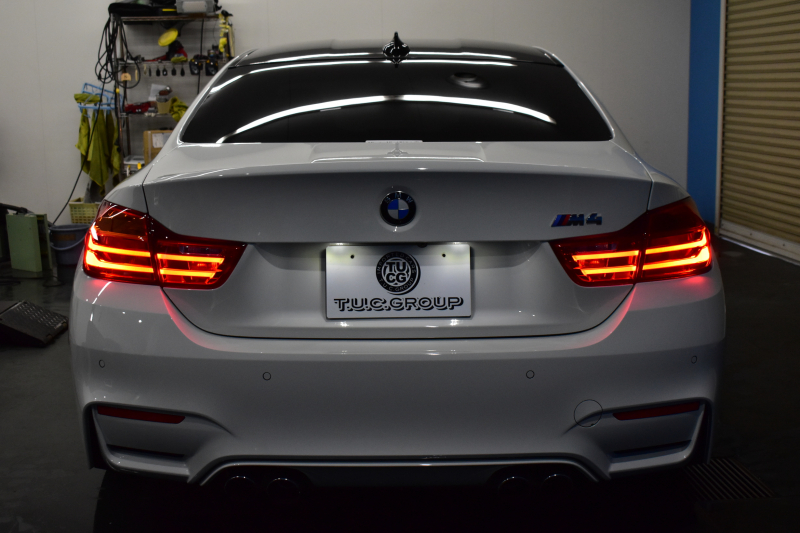 BMW Mシリーズ M4ｸｰﾍﾟ MDCT 7速DCT OPｱﾀﾞﾌﾟﾃｨﾌﾞMｻｽﾍﾟﾝｼｮﾝ harman/kardon ﾋｰﾀｰ付赤革 HUD ｱﾀﾞﾌﾟﾃｨﾌﾞLEDﾍｯﾄﾞﾗｲﾄ 19AW 衝突軽減ﾌﾞﾚｰｷ 車線逸脱&歩行者警告  ﾀｯﾁﾊﾟｯﾄﾞHDDﾅﾋﾞﾌﾙｾｸﾞBｶﾒﾗ 前後PDC 2年保証